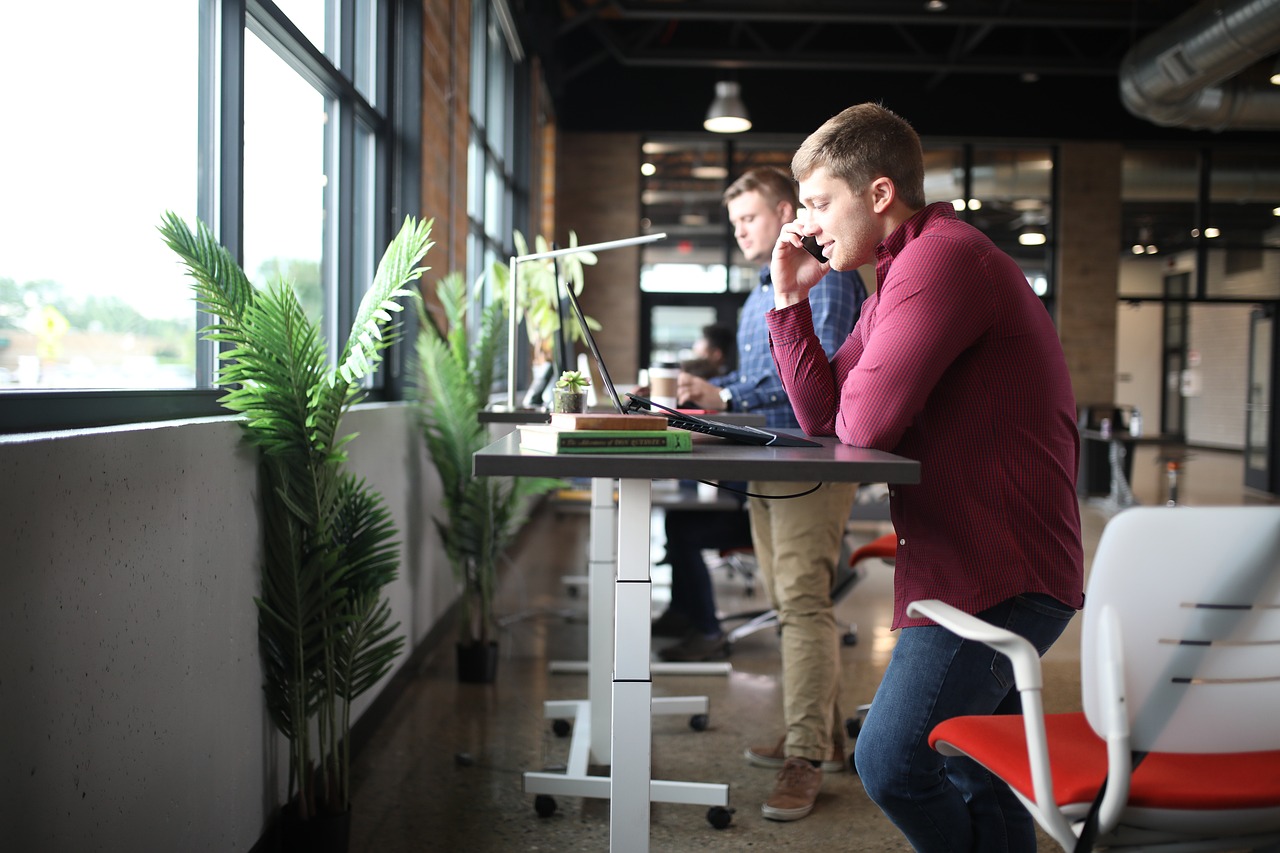 Essential Tools for an Organized Desk